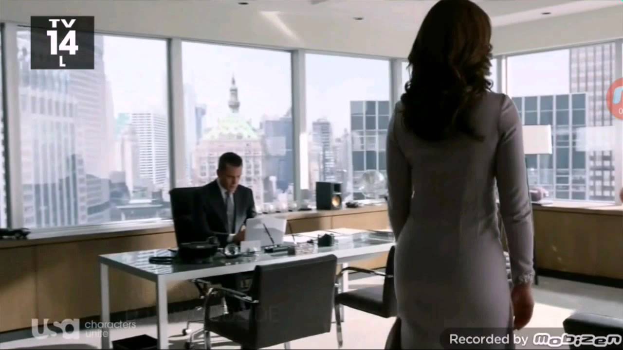 Jessica Pearson( Gina Torres Ass)