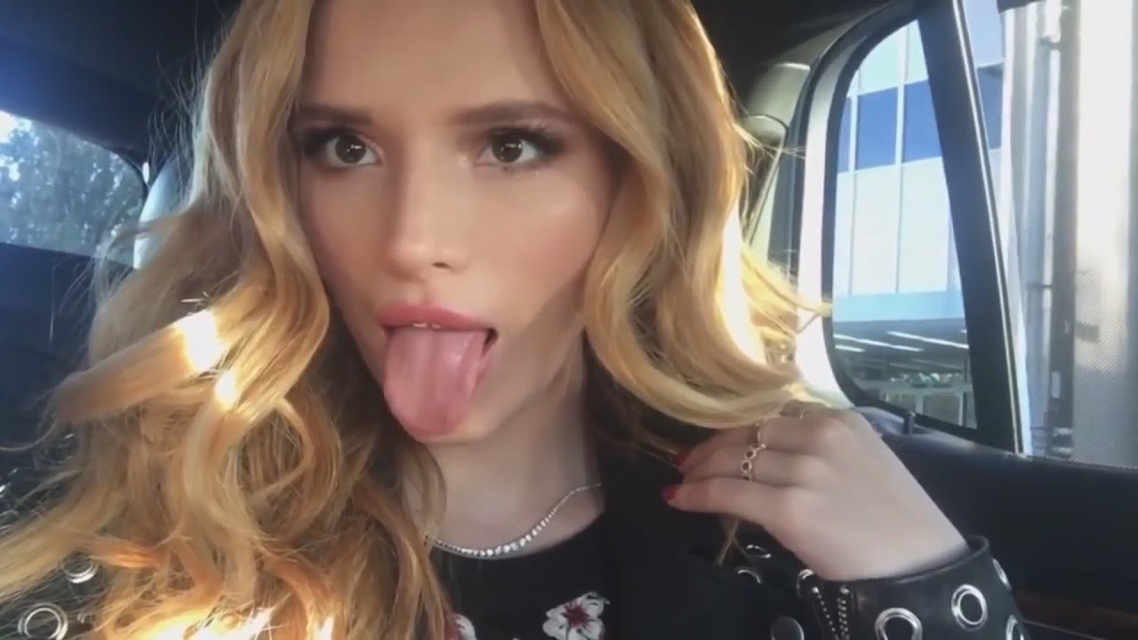 Bella Thorne  Snapchat Compilation
