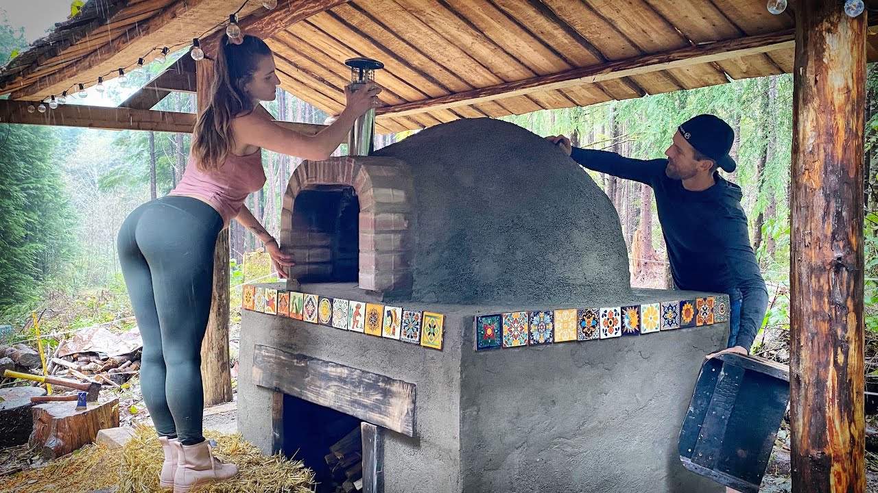 ESCAPE TO THE WILDERNESS | DIY BRICK PIZZA OVEN, DAY 9 - CHİMNEY FLUE PİPE  CLAY COB - EP. 111