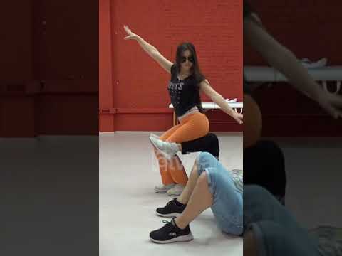 Rashel Kolaneci Sexy Dance 2021