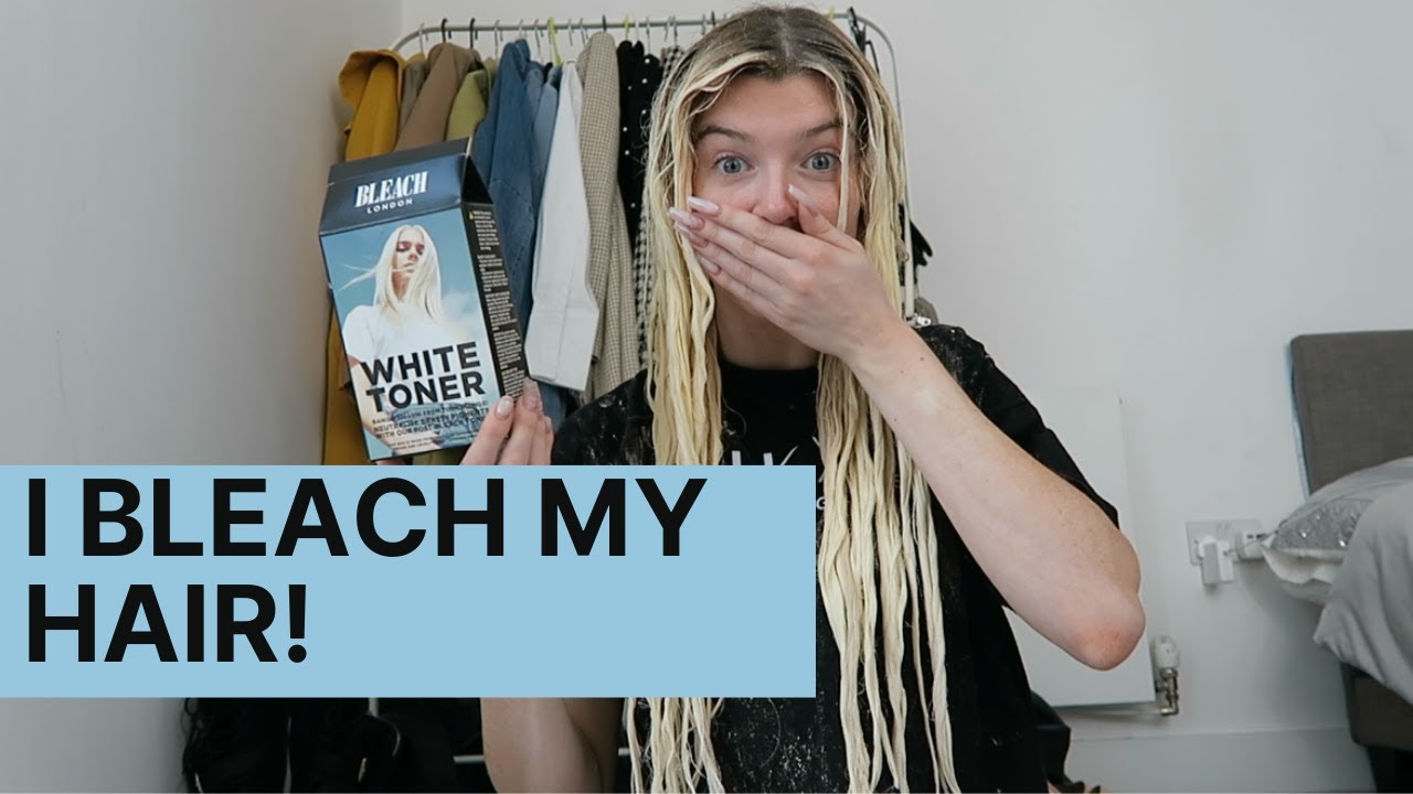 BLEACHING MY HAIR AT HOME  HOW I GET THAT SILVER COLOUR (UNDER $15)