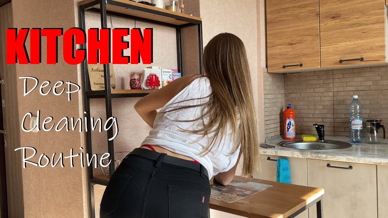 KITCHEN DEEP CLEANING ROUTINE | Messy house