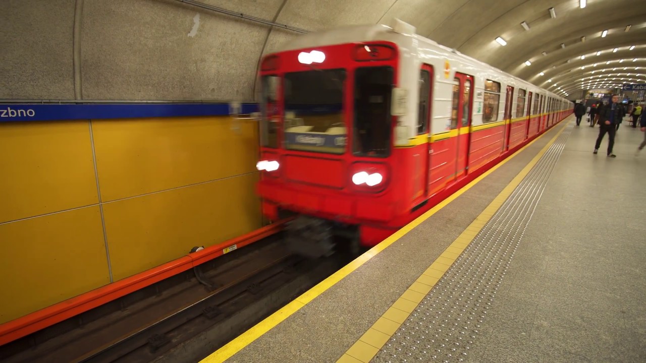 Poland  Warsaw  metro ride from Wierzbno to Wilanowska  X elevator  X escalator