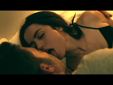 Deep Water (2022) - Melinda  Vic Kissing Scene l Ana de Armas Ben Affleck