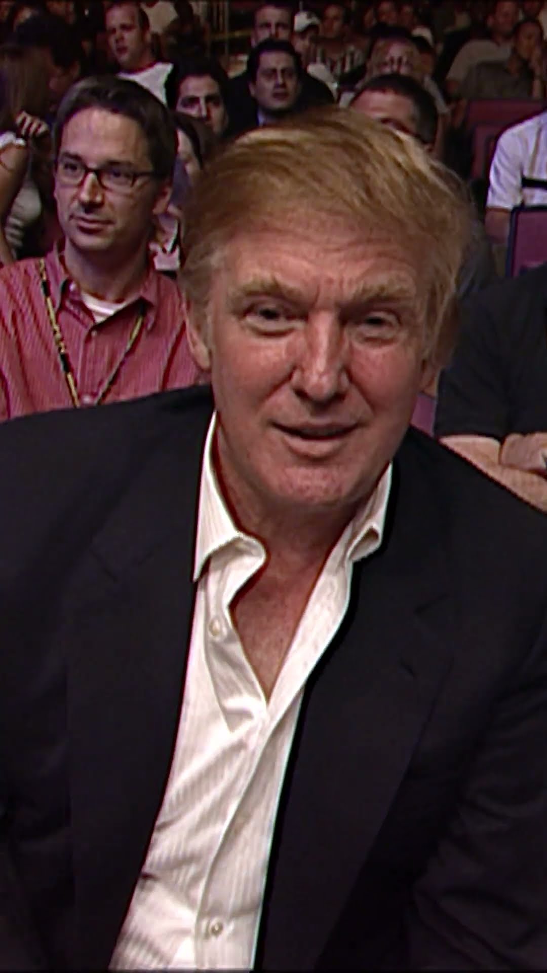 Donald Trump is a CERTIFIED fight fan     