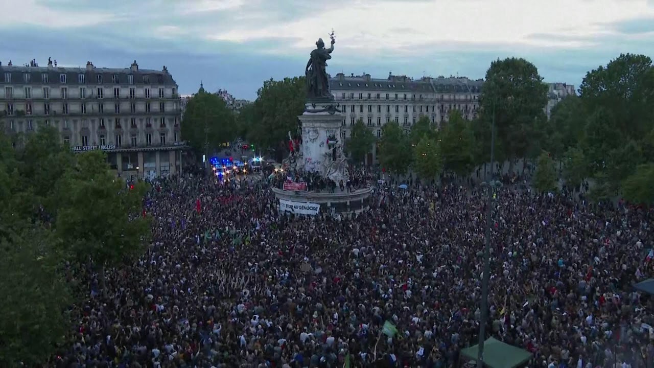 Live coverage from Paris's Place de la Republique