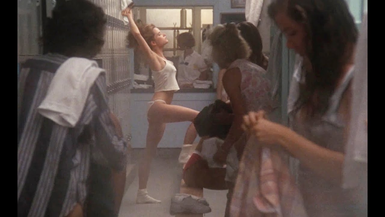 Hot Scene (Lea Thompson & Mary Stuart Masterson) - Some Kind of Wonderful (1987)