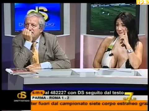 EROS Marika Fruscio - Boobs on TV - dS_02.05.10 (13,51).avi