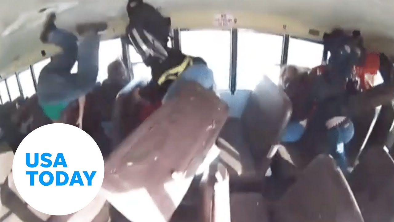 SCHOOL BUS FLİPPED BY STREET RACİNG CAR İN ALBUQUERQUE | USA TODAY