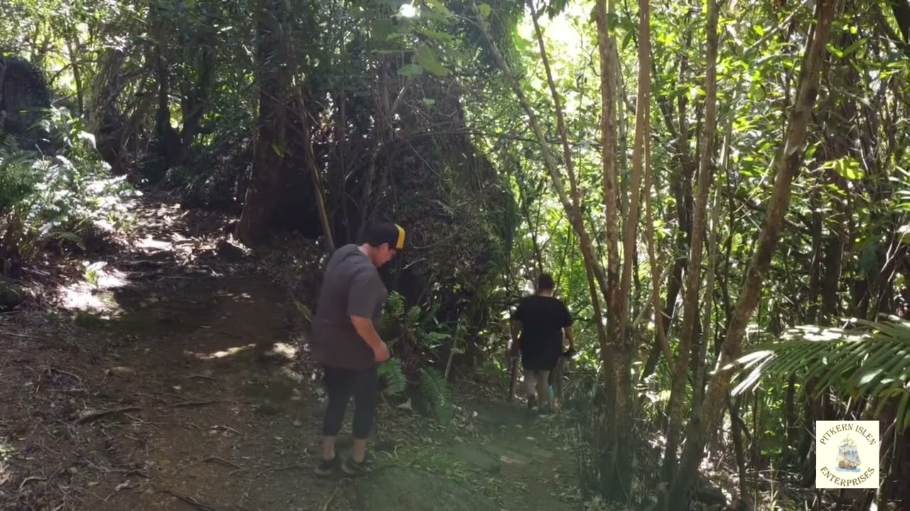 Visit Pitcairn/Pitkern places - walking edition
