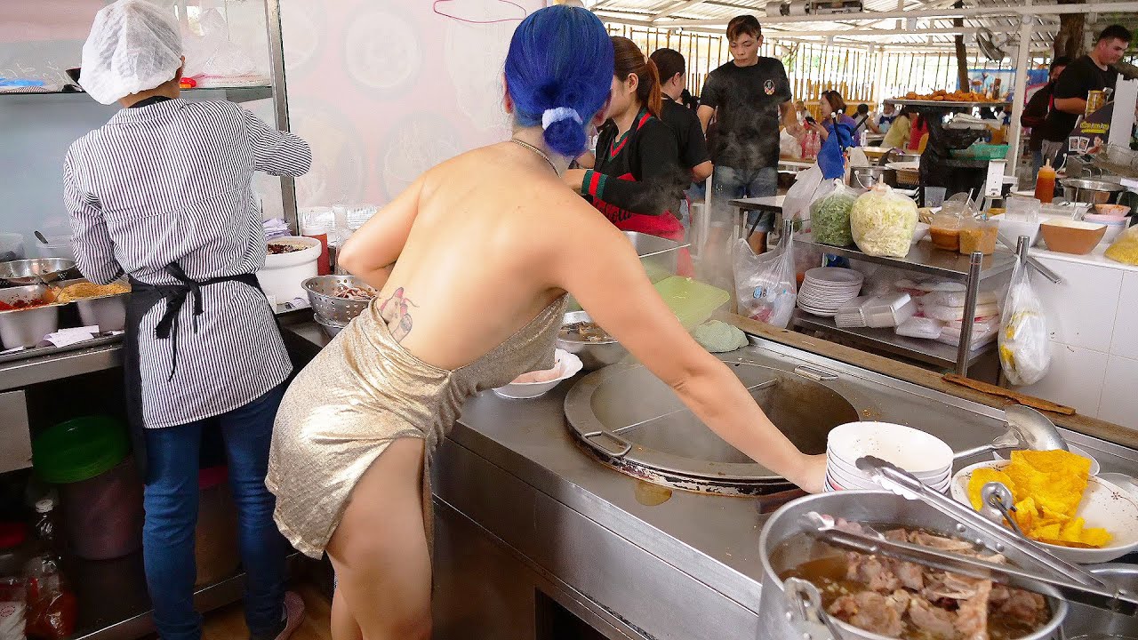 The Most Popular Sexy Lady Chef in Chonburi Collection - Thai Street Food