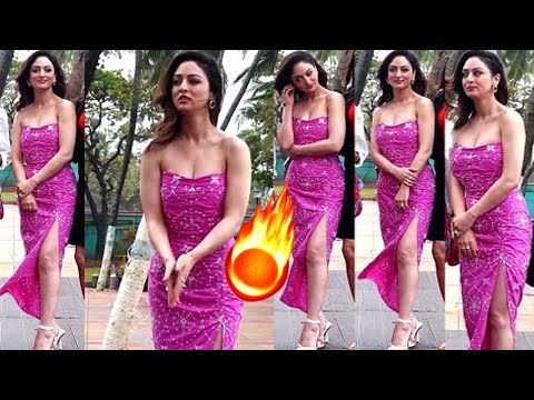 sandeepa dhar flaunts her huge cleavage ın pink off shoulder outfit at tera chalaava | filmy monk