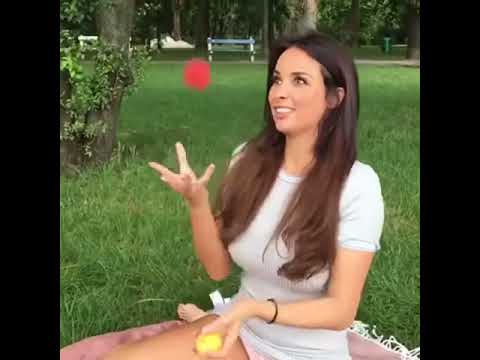 Anissa Kate toss juggling