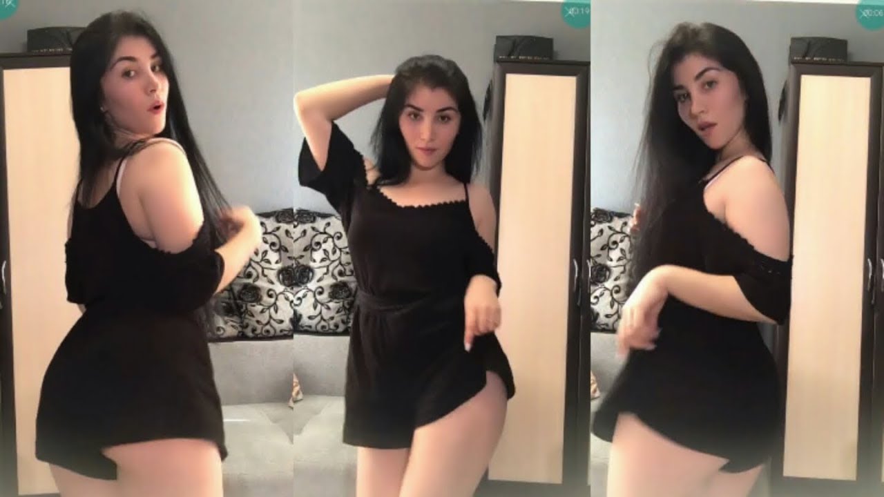 Hot Russian Girl Dancing in Shorts | Bigo Live Russia