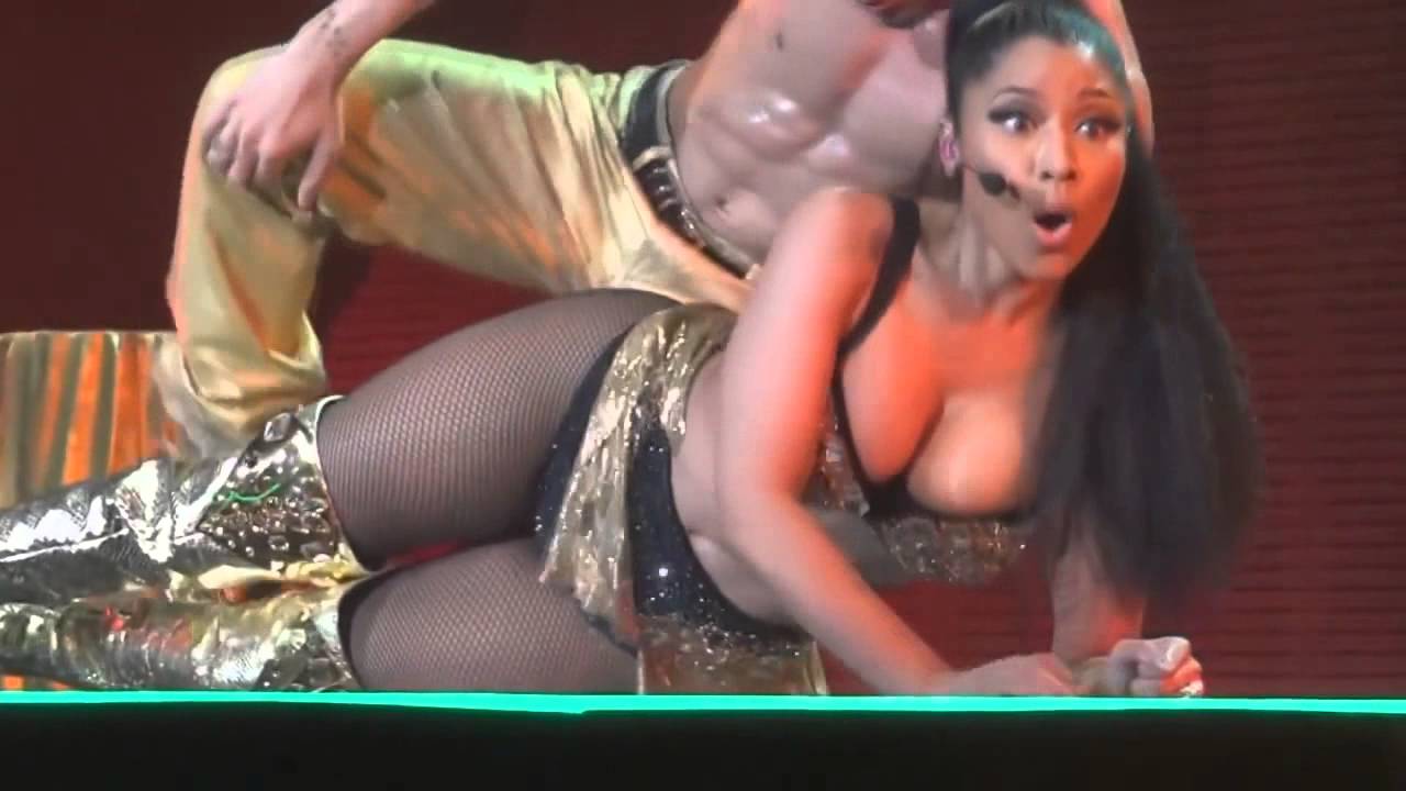 Nicki Minaj On A Sexy Concert