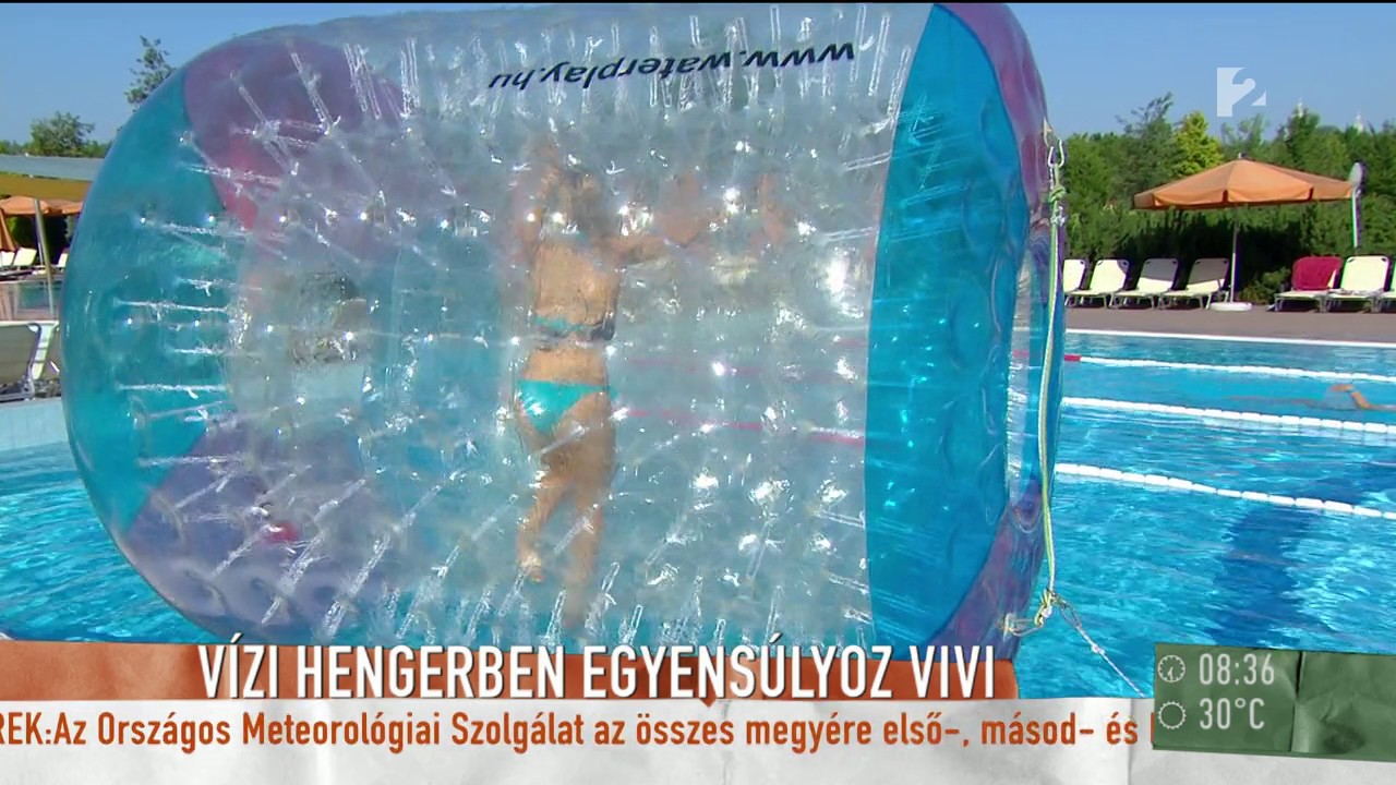 Ezt látnod kell: Mádai Vivien dögös bikiniben próbált a vízen ˝járni˝ - tv2.hu/mokka