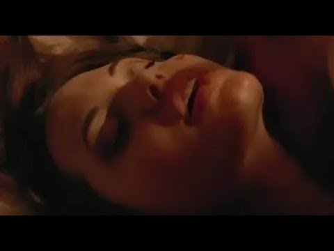 Angelina Jolie All Hot Kissing Scenes & Sex scenes