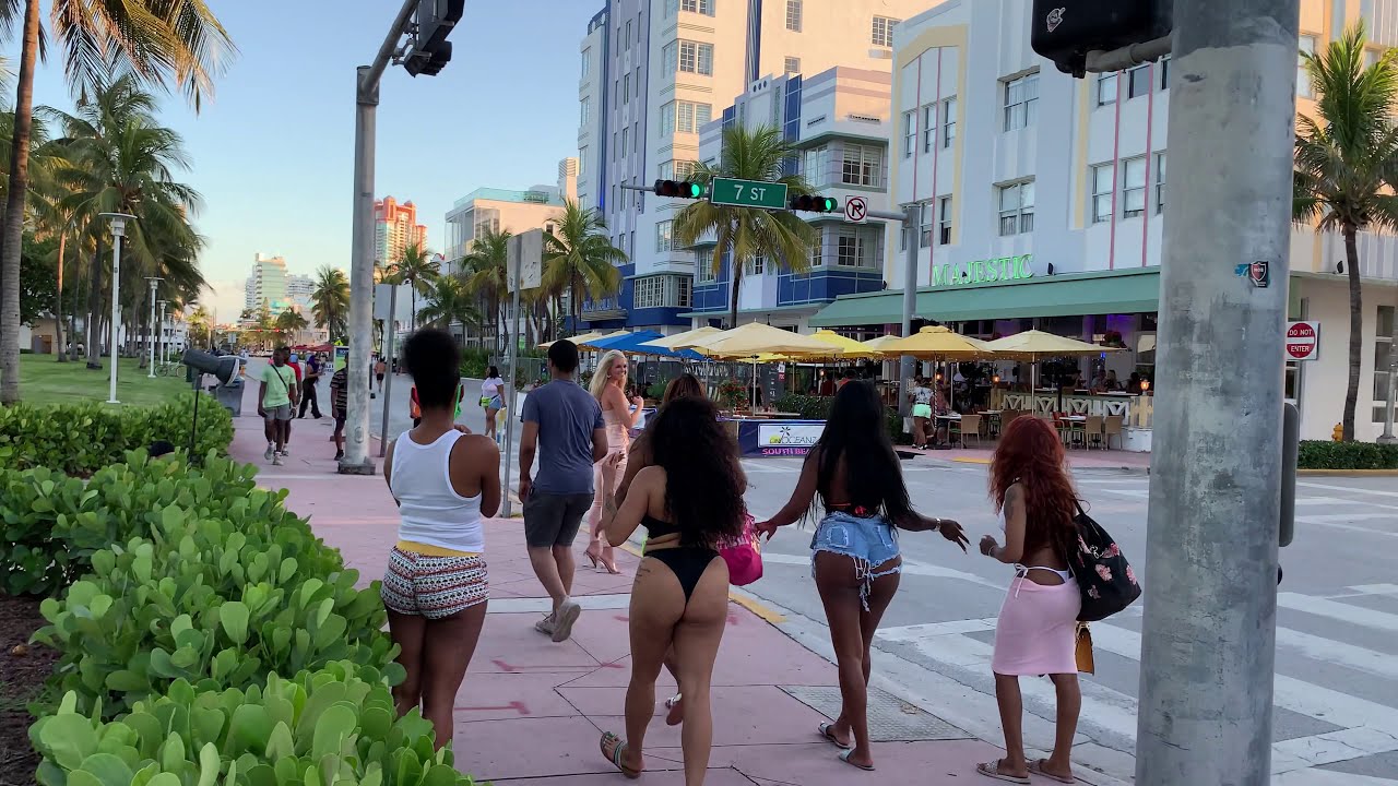 4K Miami Beach Walk South Beach Miami, FL