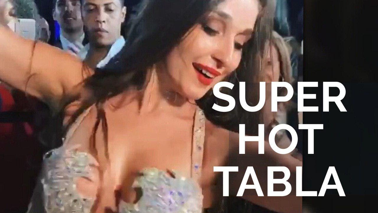 Super hot tabla from Anastasia in wedding. الراقصة انستازيا ترقص طبلة قي الفرح
