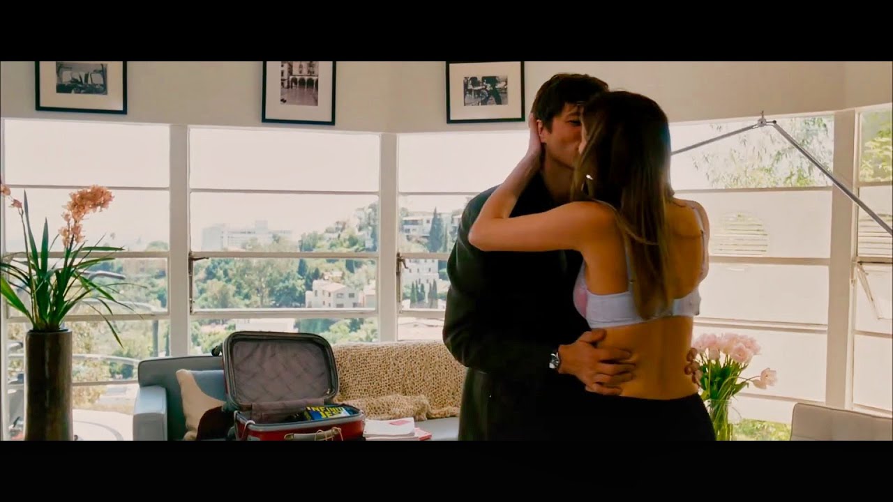 DELETED SCENES FROM NO STRİNGS ATTACHED | LAKE BELL HOT | NATALİE PORTMAN | ASHTON KUTCHER