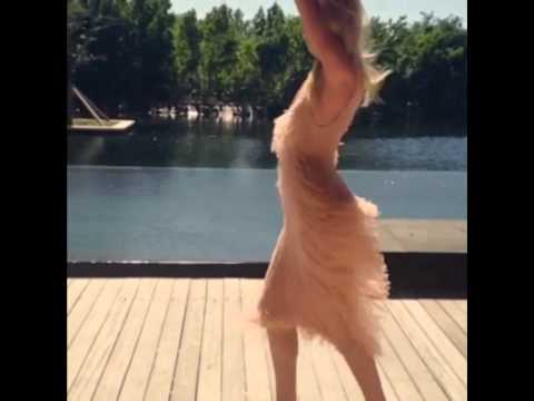 Candice Swanepoel dancing #2
