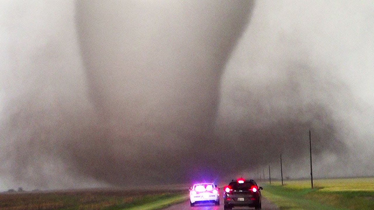 Tornado Videos You Wouldn't Believe if Not Filmed