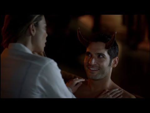 Lucifer 2x11 Chloe and Lucifer First Kiss scene