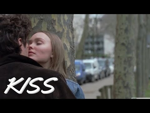 A Faithful Man - 2018 | Kissing Scene | Lily-Rose Depp & Louis Garrel (Ève & Abel)