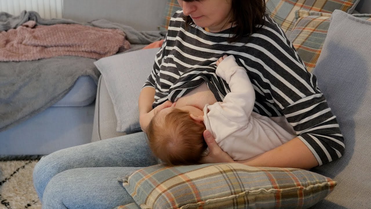 Breastfeeding positions and holds
