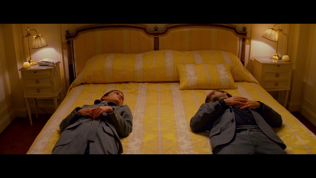 Wes Anderson - Hotel Chevalier Kurzfilm (Natalie Portman and Jason Schwartzman as former lovers)