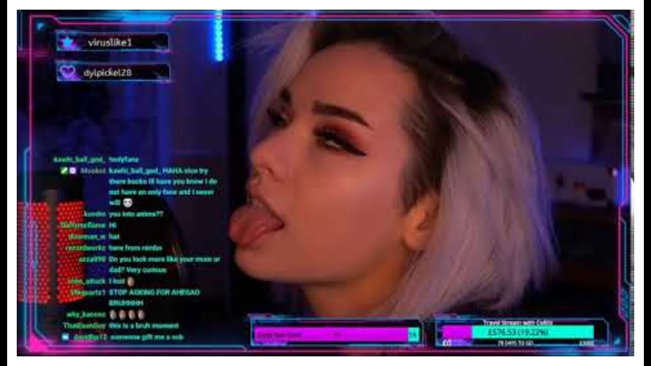 Her Expression  Gone H*rny on twitch live || hot streamer in twitch .