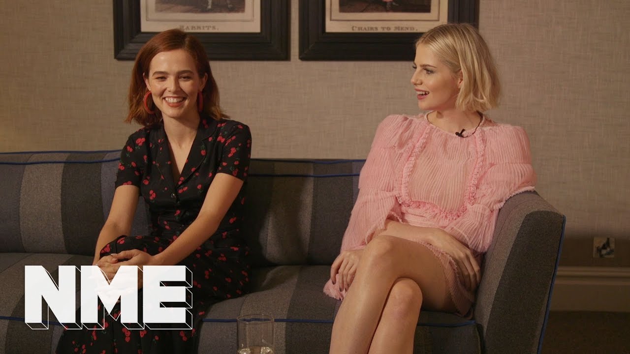 THE POLİTİCİAN'S ZOEY DEUTCH AND LUCY BOYNTON | SHOW  TELL