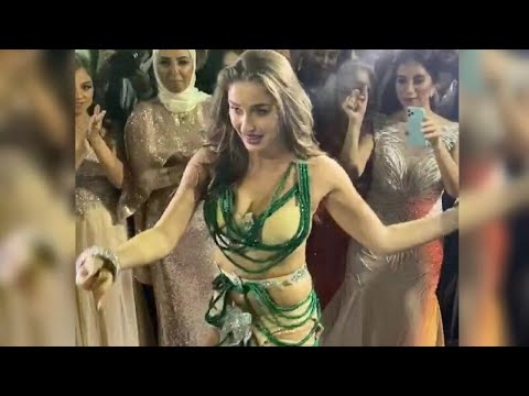Anastasia Biserova on Egyptian wedding. الراقصة انستازيا في فرح مصري.
