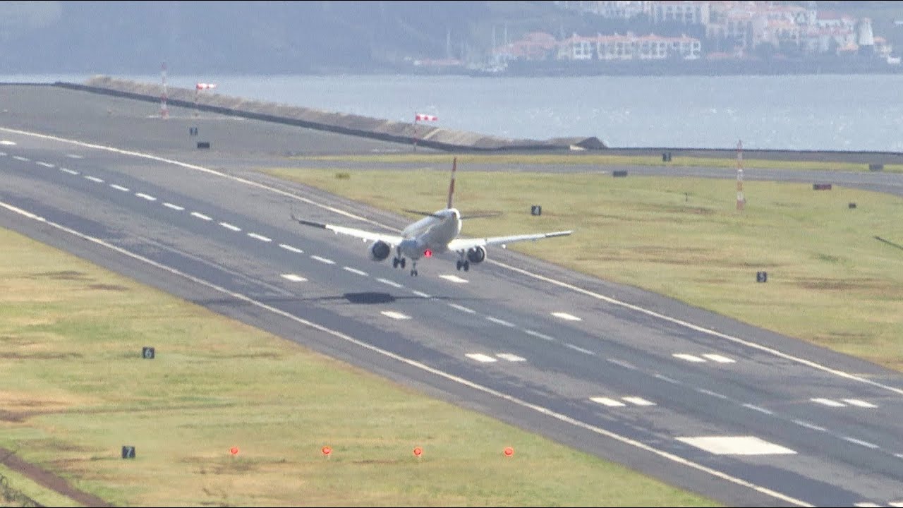 THE WILDEST LANDING EVER AT MADEİRA AİRPORT