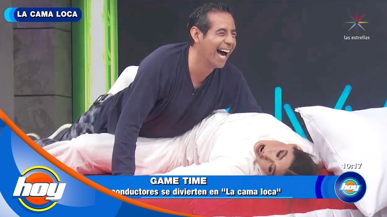Galilea Montijo y Yordi Rosado se divierten en 'La Cama Loca' | Game Time | Hoy
