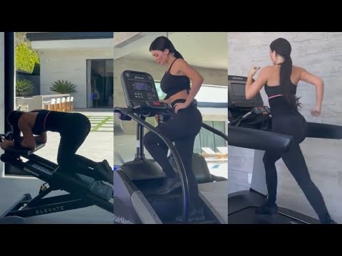 Kylie Jenner's Home Workout