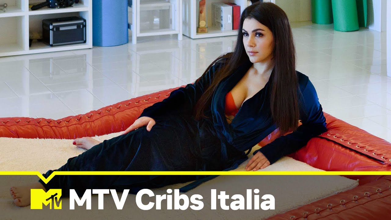 Valentina Nappi: house tour tra animali, gadget, design e amore | MTV Cribs Italia 2 | Episodio 3