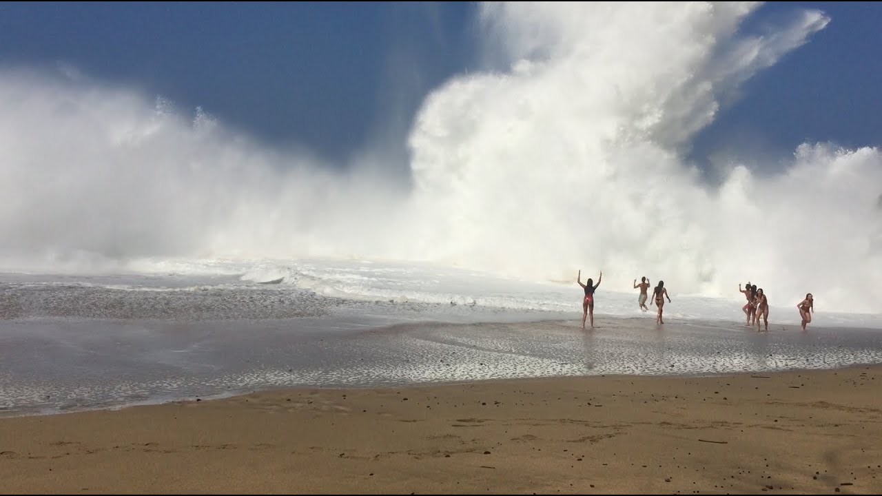Giant Wave Crash Lumaha'i Beach in Kauai, Hawaii