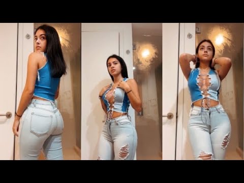 MALU TREVEJO TEASİNG AND SHOWİNG OFF BODY ON LİVE (1/14/21)