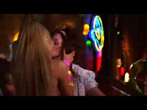 Lesbian Sophie Monk and Amber Tamblyn Lesbian kiss!!