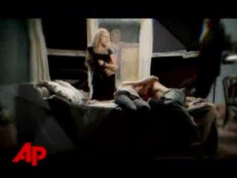 MADONNA, JT BRİNG SEXY BACK İN NEW VİDEO