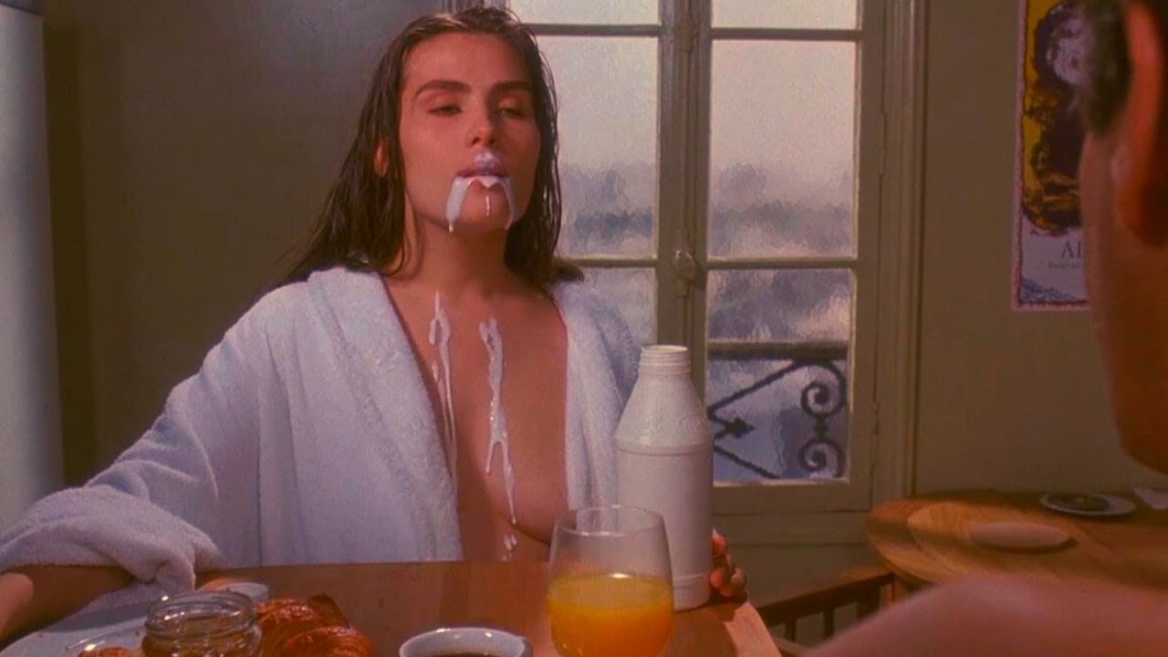 Bitter Moon (1992) Erotic Romantic Thriller Movie Story Recapped