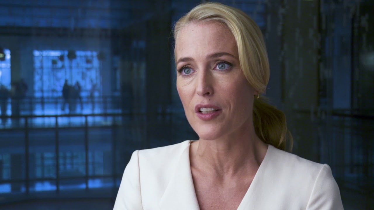 Gillian Anderson: THE SPY WHO DUMPED ME