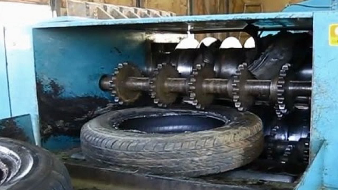 Extreme Powerful Shredding Machine Destroys Everything Machines Crushing Cars And Tires