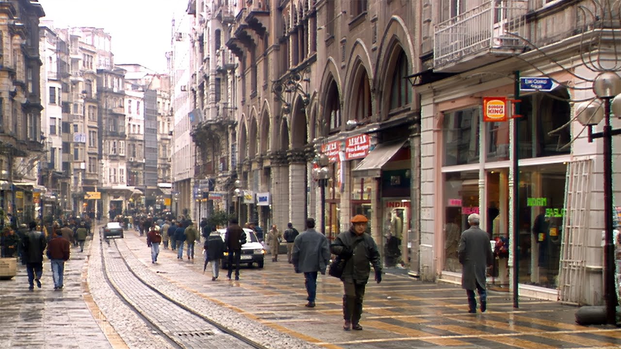 1996 yılında İstiklal Caddesi