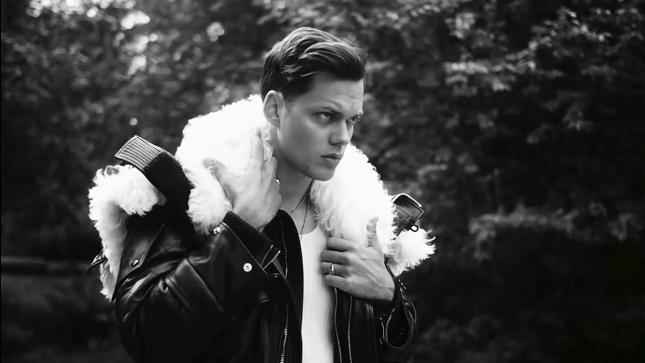 bill skarsgard