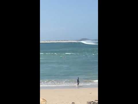 Tsunami size waves at Fingal Bay