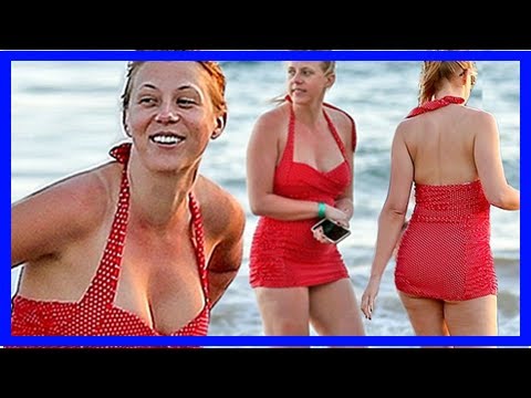 [Breaking News]Jodie Sweetin stuns in red swimsuit during the vacation in Hawaii