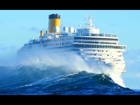 top 10 big cruise ships ın huge storm! dangerous waves ın hurricane