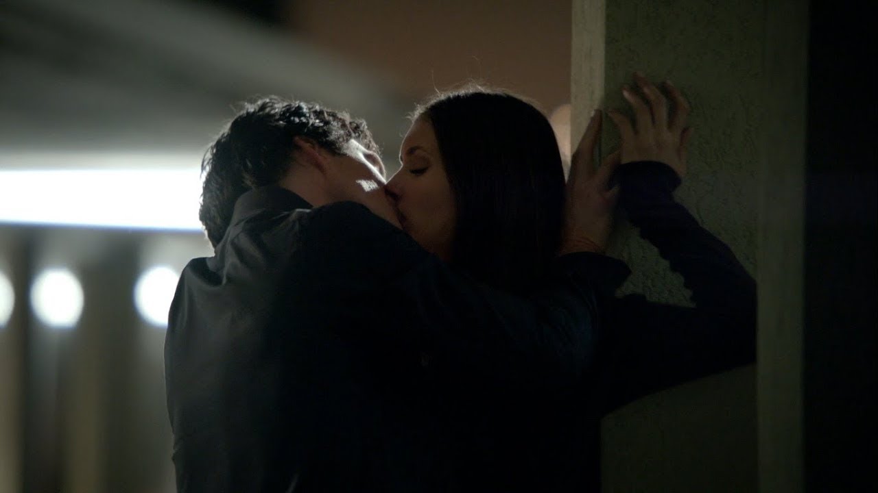 All Delena kisses and sex scenes in The Vampire Diaries [HD]